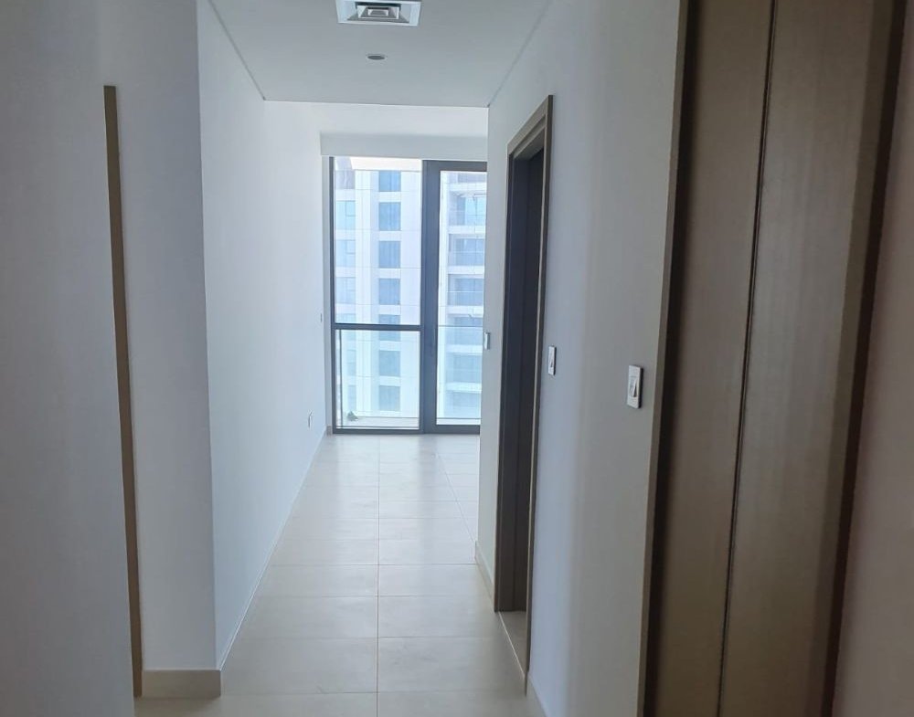 6-Downtown-views-1-dubai-apartment-for-sale-best-real-estate-agent-in-dubai-luxury-high-floor-zaabeel-views-2-bed-room-rented-short-term-property-management-sale-rent-united-arab-emirates