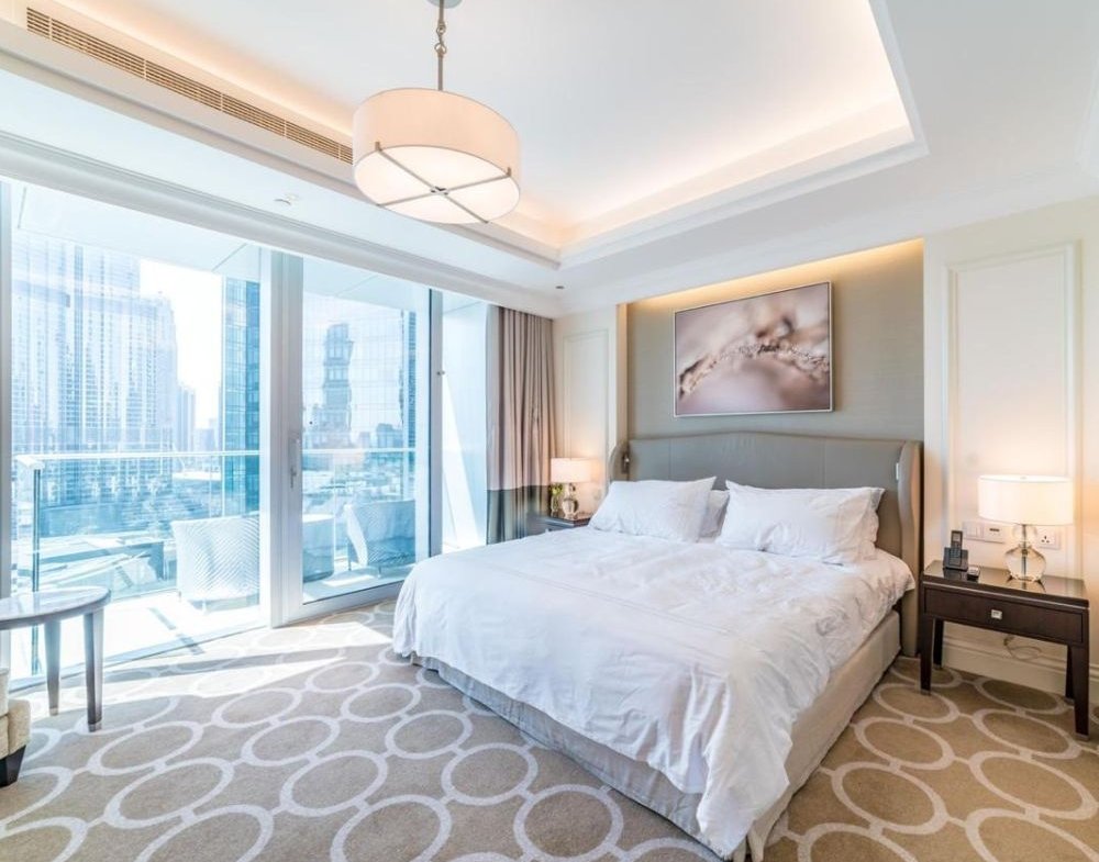 8-Address-Boulevard-downtown-dubai-for-sale-fully-furnished-luxury-apartment-burj-khalifa-view-modern-property-simple-ready-to-move-in-apartments-posh-heights-realty-llc-the-best-real-estate-agent-in-dubai-for-sale-buy-rent-properties-investment-plans-management